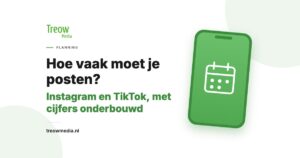 Telefoon met een weekplanning van video's voor Instagram en TikTok